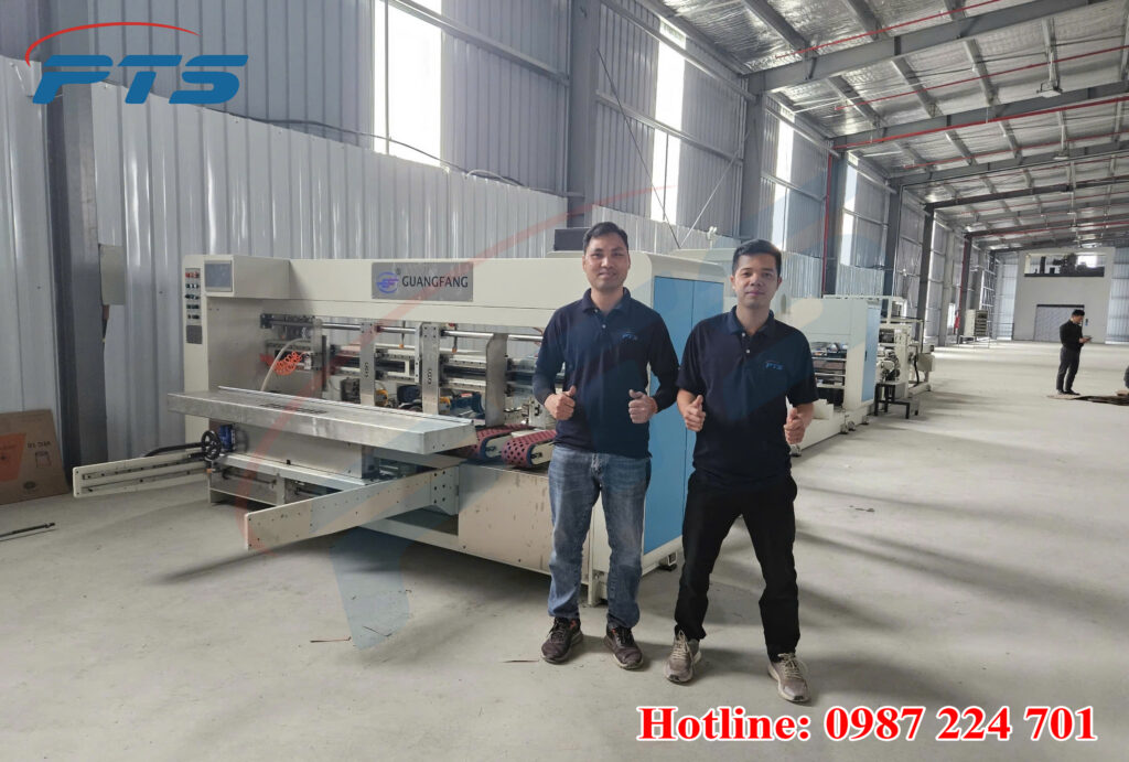 Tiếng pháo đầu tiên cho năm 2025 – ảnh 5